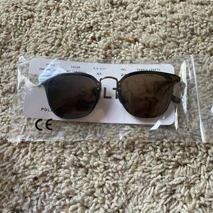 NWT Salt Hamilton Polarized Sunglasses